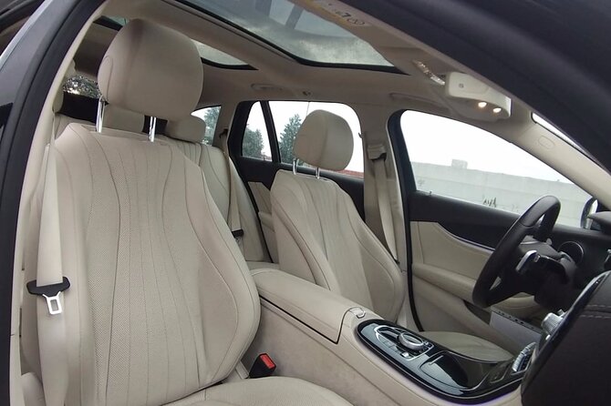 Amsterdam Schiphol Airport (AMS) to Amsterdam - Arrival Private Transfer - The One Thing to Watch: Pickup Depends on Your Details