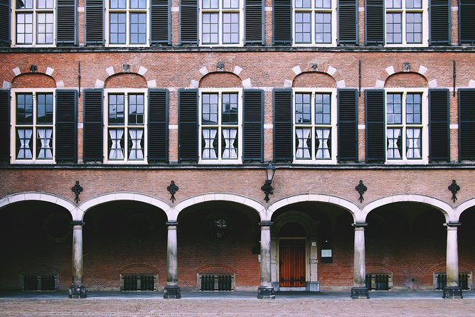 Amsterdam & Schiphol Airport to The Hague Private Transfer - Luggage rules: know them before you show up