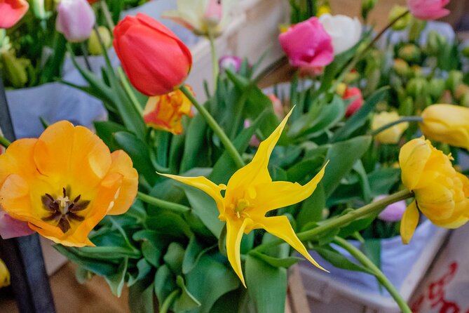 Amsterdam Sightseeing Tour + Hidden Gems + Tastings + PDF guide - The Mouse Mansion: a quiet interior break from the shopping street