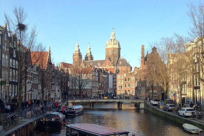 Amsterdam Sightseeing Tour + Hidden Gems + Tastings + PDF guide - Spui Square and the herring stand: optional, but the tips are the point