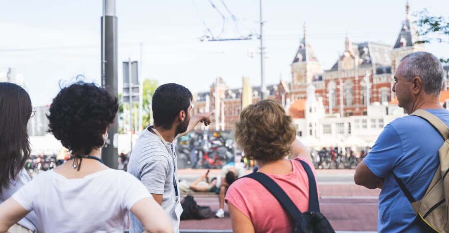 Amsterdam Small-Group Walking Tour with Canal Cruise - Key things you’ll notice on this tour
