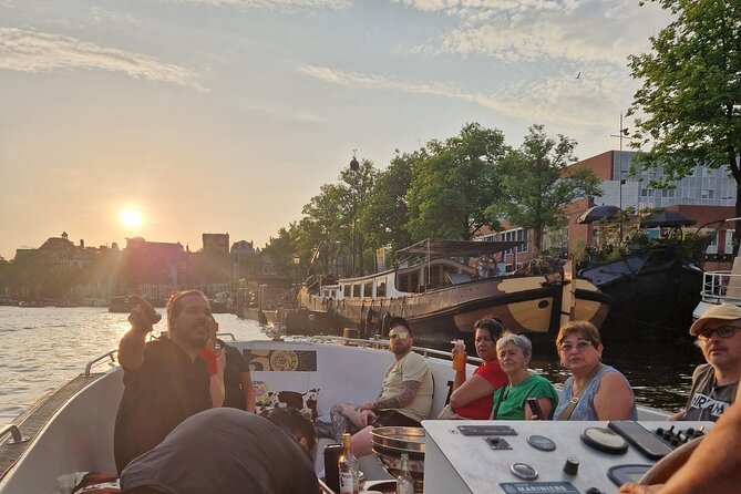 Amsterdam: Smoke Friendly Cruise - Key highlights you’ll actually care about