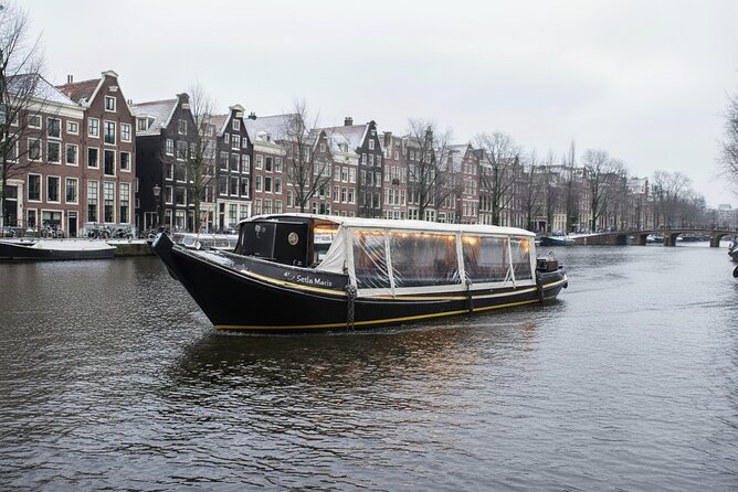 Amsterdam Smoke Friendly Cruise with drinks option & local guide - Price and What You Get for $30.17