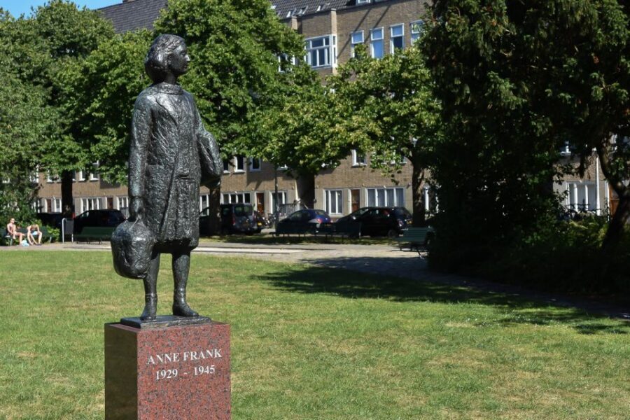 Amsterdam: The Life of Anne Frank Walking Tour - Price, Duration, and What You Actually Get for $18