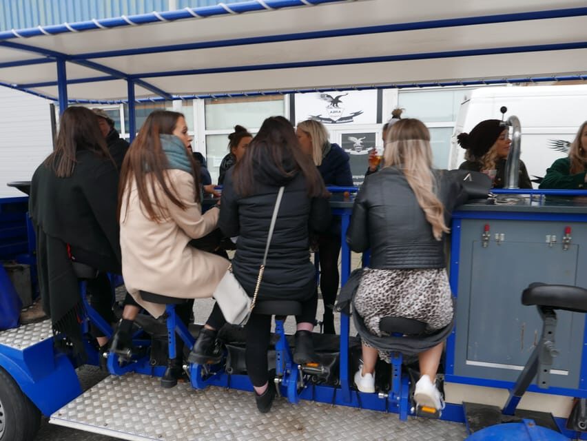 Amsterdam: The Original BUBBLES & BIKE Private Prosecco Tour - Price and value: what $365 per group buys you