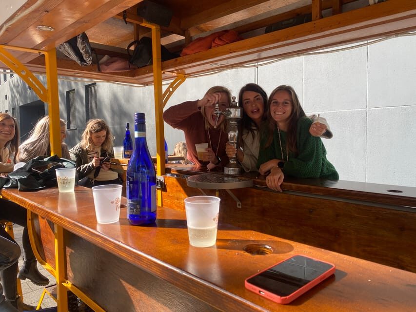 Amsterdam: The Original BUBBLES & BIKE Private Prosecco Tour - Who should book this Prosecco Bike tour