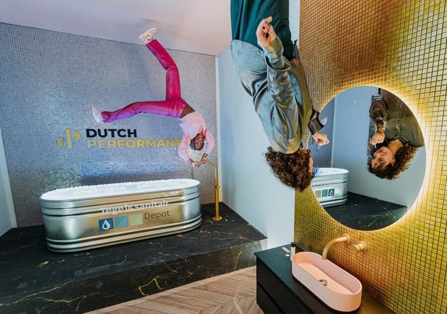 Amsterdam: The Upside Down & The All Out Combination Ticket - Entering The Upside Down: optical illusions with room-by-room surprises