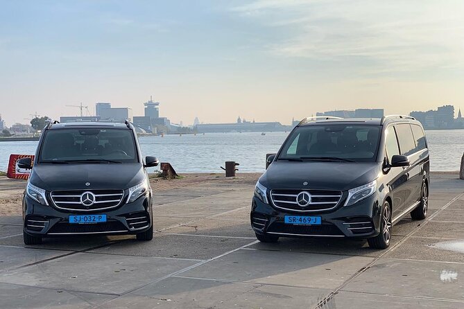 Amsterdam to Schiphol Airport Transfer Comfort & service. - Key things I’d pay attention to
