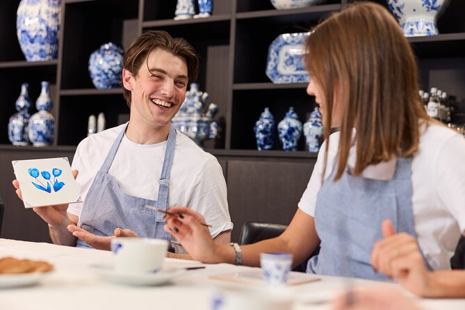 Amsterdam Traditional Dutch Blue Tile Painting Workshop - Entering Delft Blue mode at Oudeschans 17