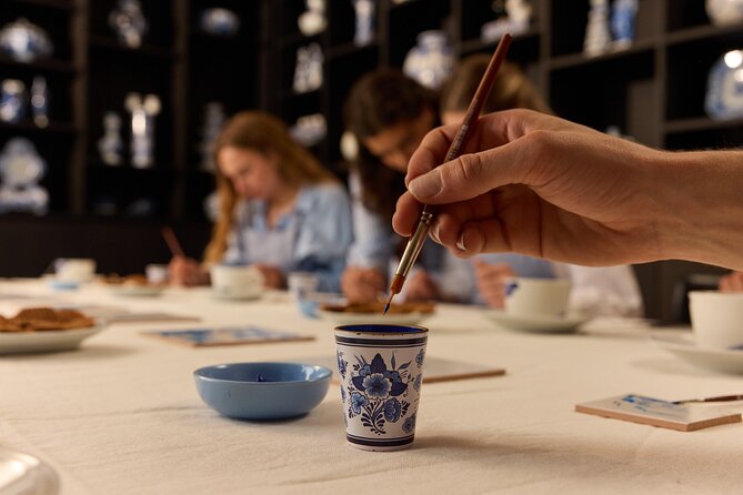 Amsterdam Traditional Dutch Blue Tile Painting Workshop - Why the instructor attention makes this beginner-proof