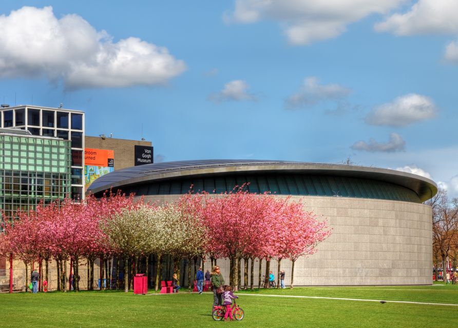 Amsterdam: Van Gogh Museum Guided Tour - Self-portraits as a guide to the artist’s life changes