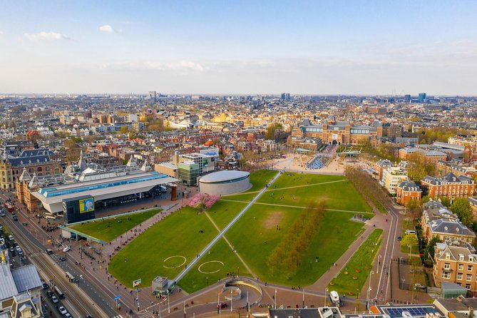 Amsterdam Van Gogh Museum Private Tour for Kids & Families - Meeting on Museumplein and getting through the doors fast