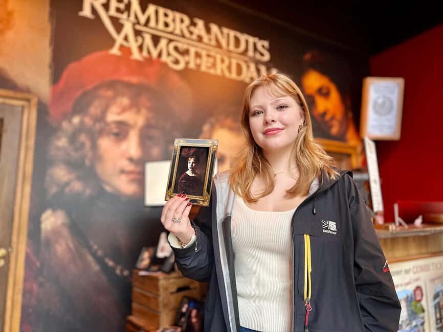 Amsterdam: Van Gogh or Rembrandt AI Portrait Photo Souvenir - AI Quality and the Stage-Like Feel (Even Without the 5D)
