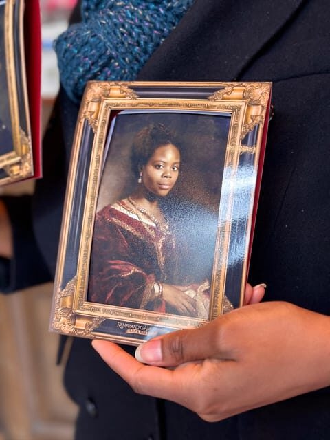 Amsterdam: Van Gogh or Rembrandt AI Portrait Photo Souvenir - Choosing Your Art Style: Van Gogh to Delft Blue