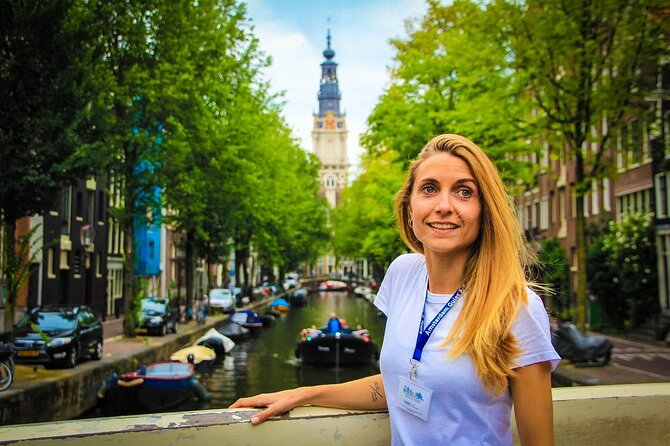 Amsterdam: Walking Tour with Dutch Pancake Lunch - The guide’s job: turning city sights into real stories