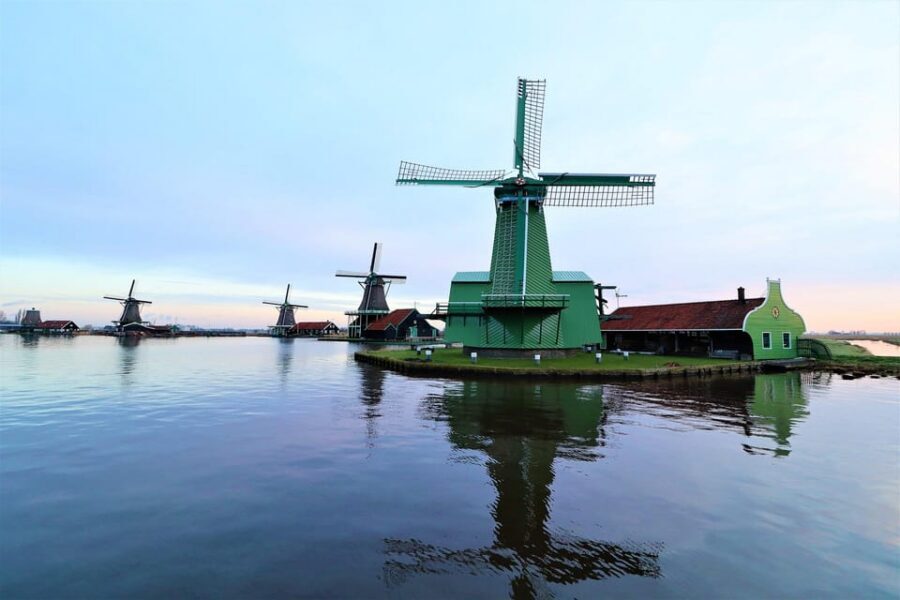 Amsterdam: Windmills E-Bike Tour to Zaanse Schans - Riding the polder on an e-bike you’ll actually enjoy
