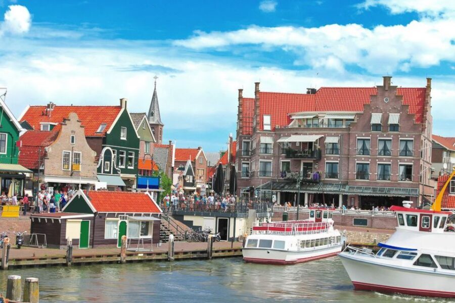 Amsterdam: Windmills, Edam, Volendam and Marken Private Tour - Cheese Farm Stop and Tasting: What You Gain From the 30 Minutes