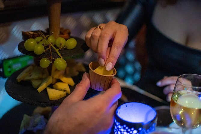 Amsterdam Wine and Cheese Guided Evening Cruise - Should You Book This Amsterdam Wine and Cheese Guided Evening Cruise?