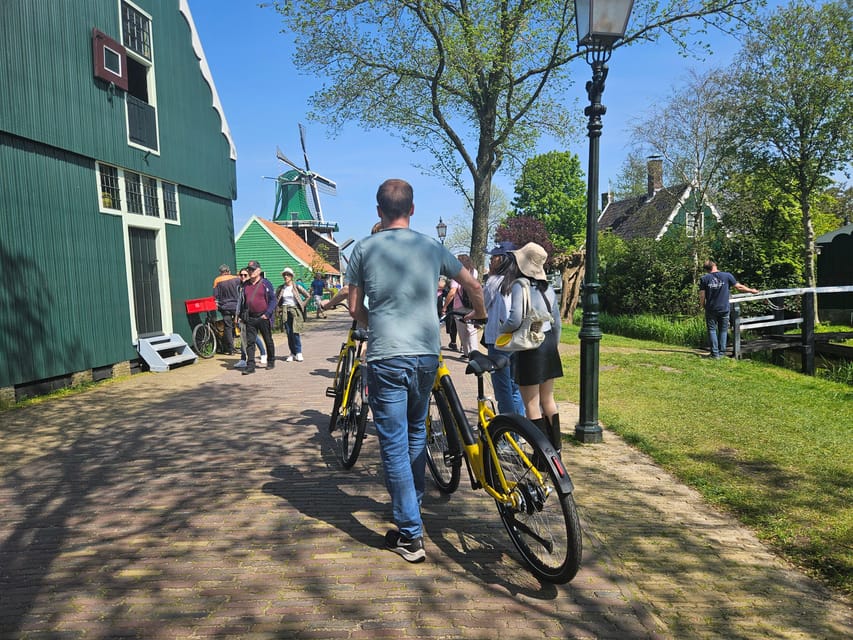 Amsterdam: Zaanse Schans E-Bike Tour with Windmills & Cheese - Price and value for $93: what you pay for (and what you don’t)