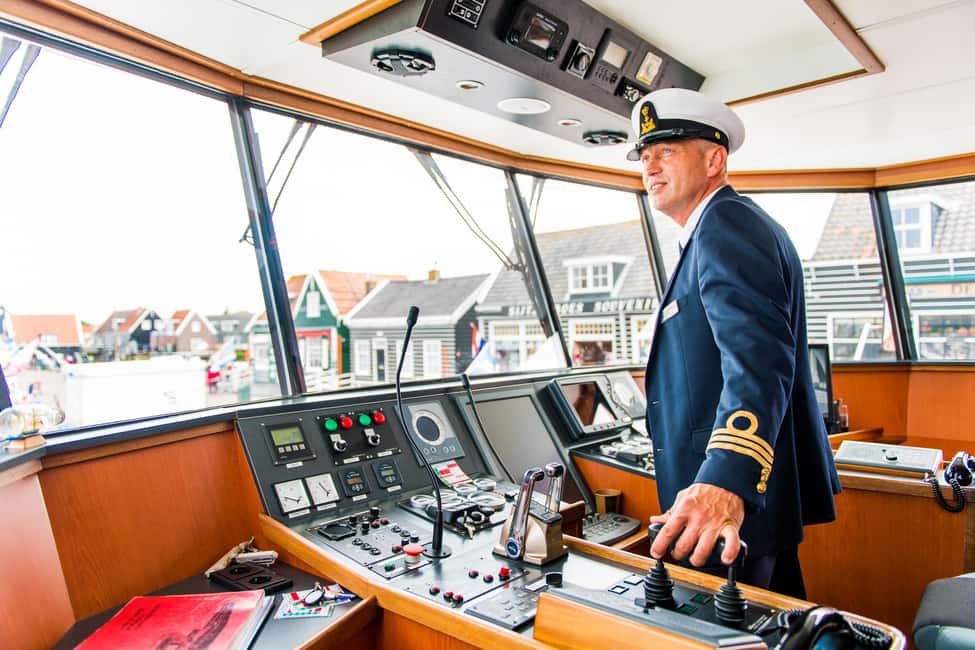 Amsterdam: Zaanse Schans, Marken, Volendam, & Edam Day Tour - Marken: the guided walking tour that slows the day down