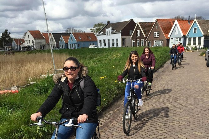 Amsterdam's Countryside Half-Day Bike Tour in Small Group - Ransdorp: the oldest tower and a war you can place on a map