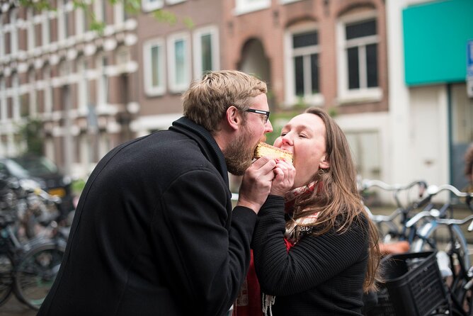 Amsterdam's Market Street Food Tour with Streat Bites - Albert Cuyp Market: your street-food base in Amsterdam’s Pijp