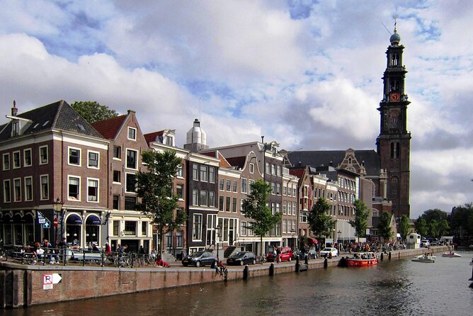 Anne Frank's Amsterdam Jewish History WWII Semi-Private 12ppl Max - A semi-private WWII walk that links the whole city