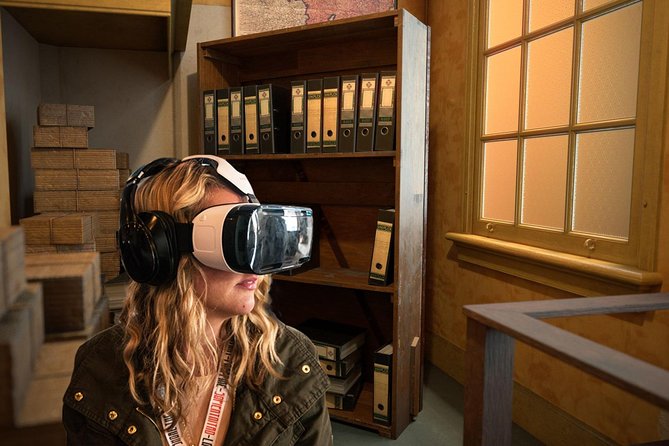 Anne Frank's Last Walk & See Anne Frank House in Virtual Reality - Price and value: $42.57 and what you really get