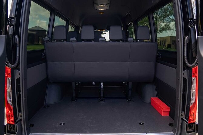 Arrival Private Transfer Amsterdam Airport to Amsterdam City Center by Minibus - Timing in Amsterdam: traffic is real, but you still win by not figuring things out