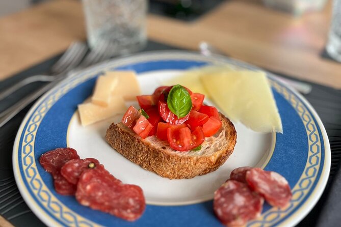 Authentic Italian Dinner in Cozy Canal Home in Amsterdam - Key highlights worth planning for