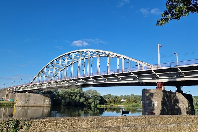 Battle Of Arnhem Route Self Guided 5km - 2,5 hours - Key points worth knowing before you start