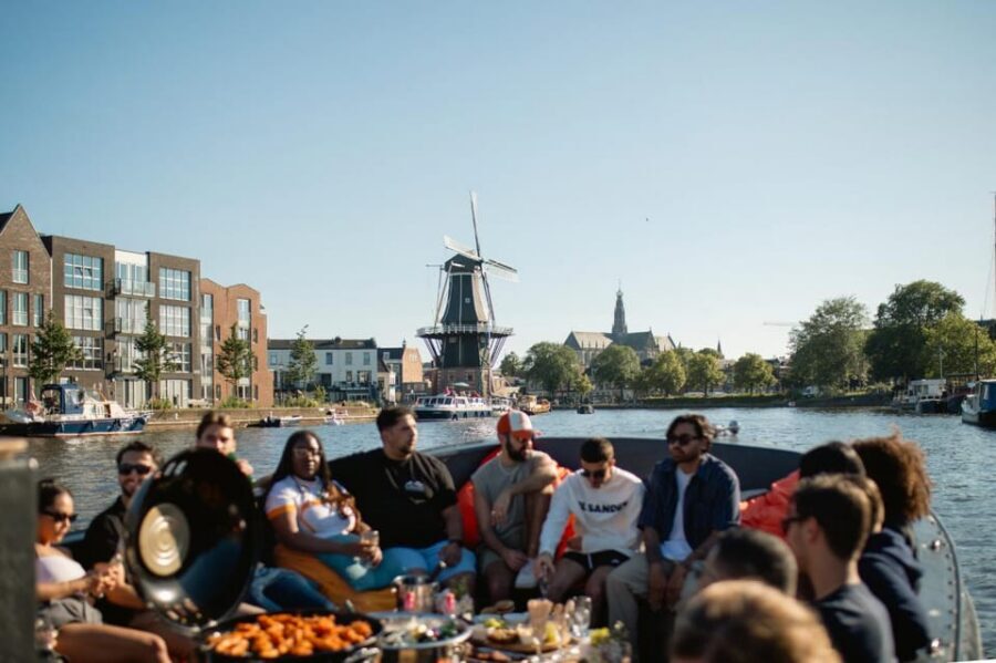 BBQ on Board Haarlem Cruise - FAQ