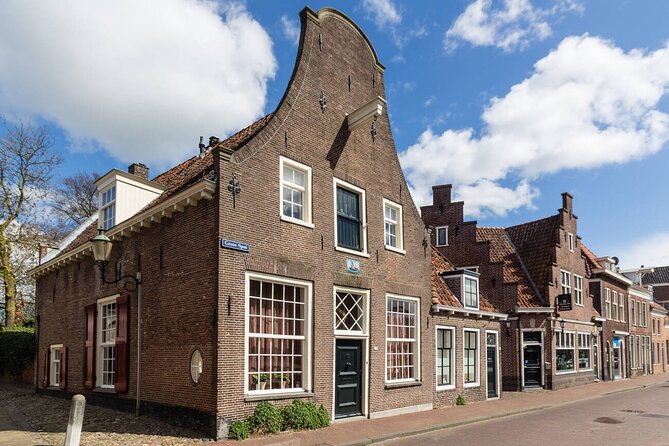 Best of Amsterdam: small-group walking tour (TOP RATED) - Red Light District and Rembrandt Square: Amsterdam’s Contrast Walked, Not Told