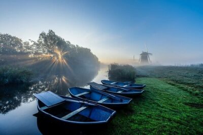 Best of Dutch Countryside: Giethoorn, Windmills, Secret Villages - Zaanse Schans Windmills: Polders, Dikes, and Quick Photo Magic