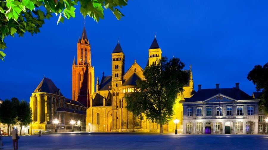 Best of Maastricht: Private Walking Tour with a Local - Vrijthof Square again: lively atmosphere and a clear sense of place