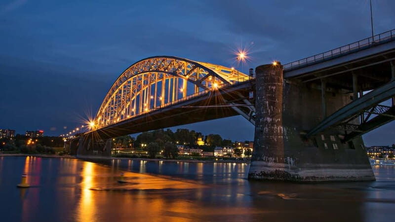 Best of Nijmegen: Private Walking Tour with a Local - Starting at Grote Markt: Your First 15 Minutes Matter