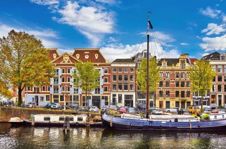 Bike Tour of Amsterdam Old Town, Top Attractions and Nature - Key Highlights You Should Not Miss
