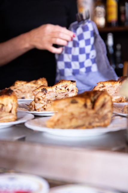 Boutique Dutch Food & History Tour with up to 8 guests only - The Food Plan: Six Large Tastings, Drinks Included, Rotating by Day