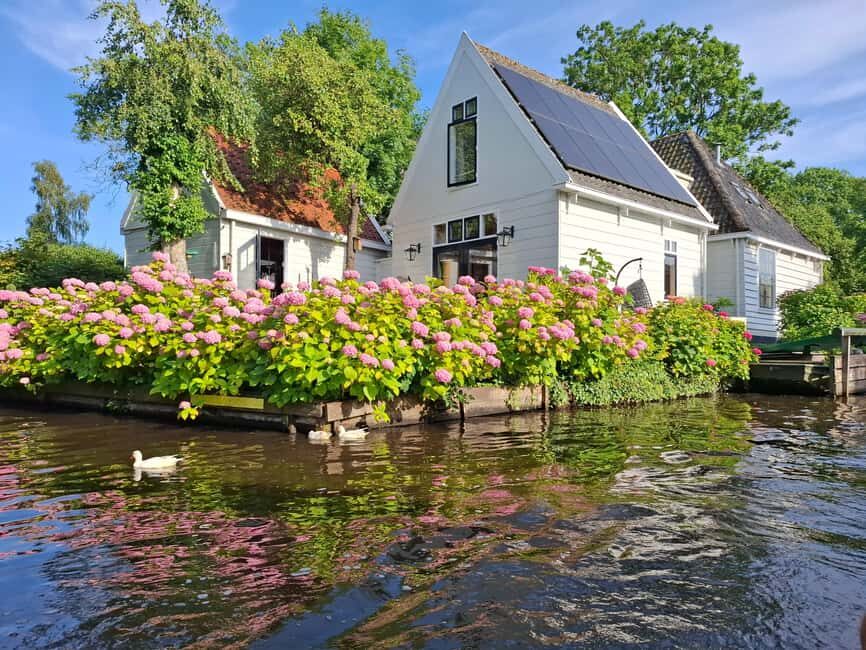 Broek in Waterland: Kayak Rental Close to Amsterdam - Getting to Broeker Bootverhuur without stress