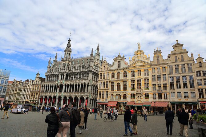 Charms of Brussels and Bruges Day Trip from Amsterdam - Central Square, Comic Brussels, and Mont des Arts Views