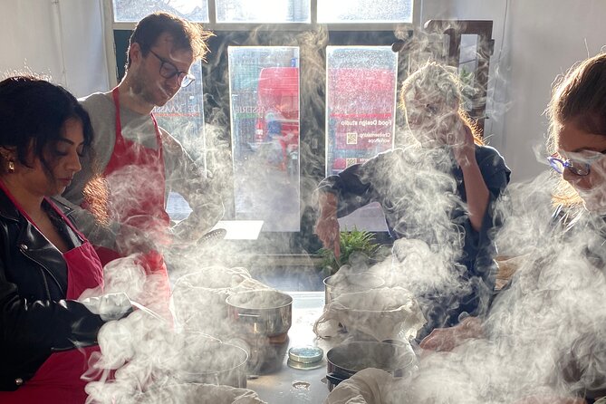 Cheese making workshop next to De Hallen, heart of Amsterdam - Acid coagulation: the fresher, more playful cheese