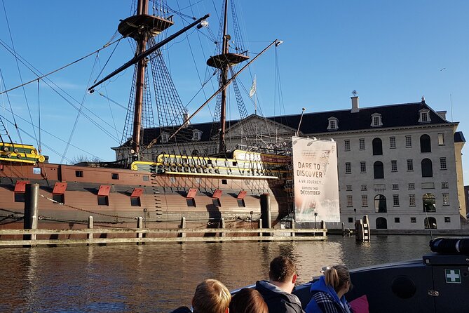 Classic Salonboat Tour in Amsterdam Including Cheese and Wine - Cheese and wine: what’s included and how to make it count