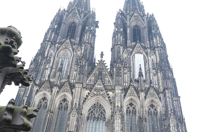 Cologne Small-Group Day Tour from Amsterdam - Cologne Cathedral and the Christmas market right next door