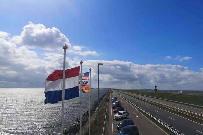 Day Tour Giethoorn, Afsluitdijk and Zaanse Schans with Boat Cruise - Zaanse Schans: Cheese, Wooden Shoes, and Diamonds That Don’t Feel Like a Trap