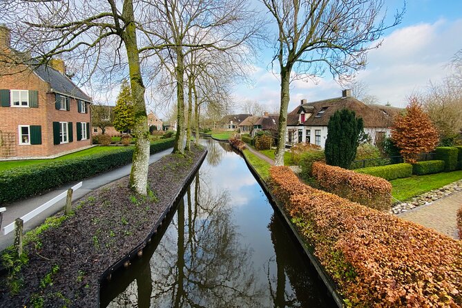 Day Tour Giethoorn, Afsluitdijk and Zaanse Schans with Boat Cruise - Who This Tour Suits (and Who Should Skip It)