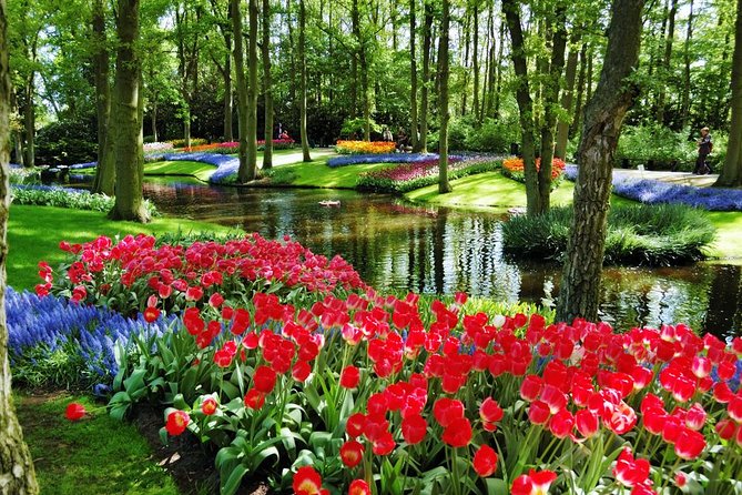 Day Trip to Keukenhof Gardens from Amsterdam with Tour Guide - Oranje Nassau and the Historical Park: Where the Story Starts