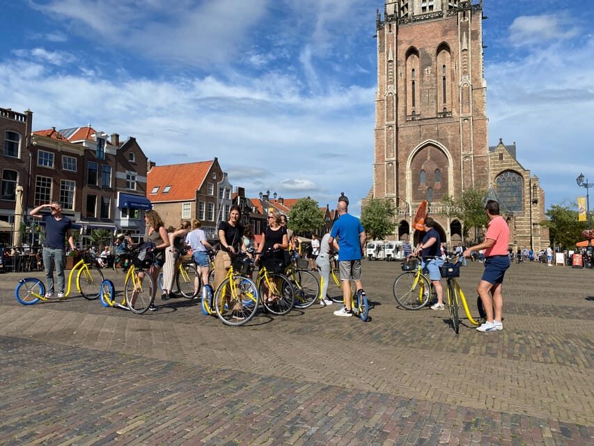 Delft - Step/scootertour in and around the city - Eastern Gate and old street texture outside the main core