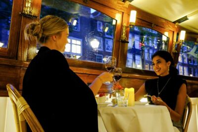 Dinner Canal Cruise Amsterdam: 3-Course Dinner Included - Zwanenburgwal check-in and how dinner actually works on board