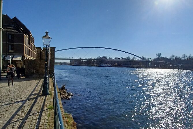 Discover Maastricht with a Smile! Culture, History and People - A 2-hour walk that feels custom, not canned