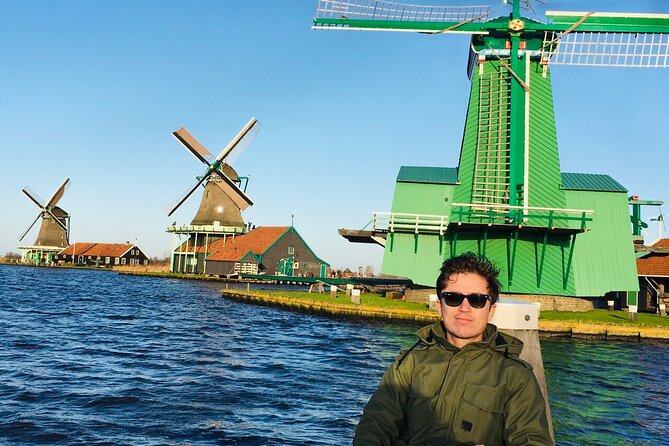 Dreamy Dutch Villages Tour: Giethoorn, Zaanse Schans & More - A day trip that keeps pace without feeling like a sprint